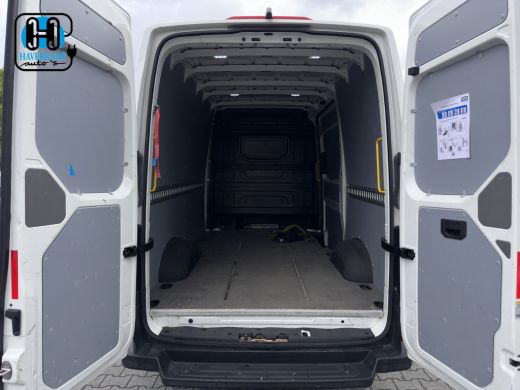 MAN eTGE Basis 36 kWh L3 H3 (2-Fase) {Soh-88%} Aut. *HEATPUMP | NAVI-FULLMAP | AIRCO | CRUISE | 3-PERS | C... ActivLease financial lease