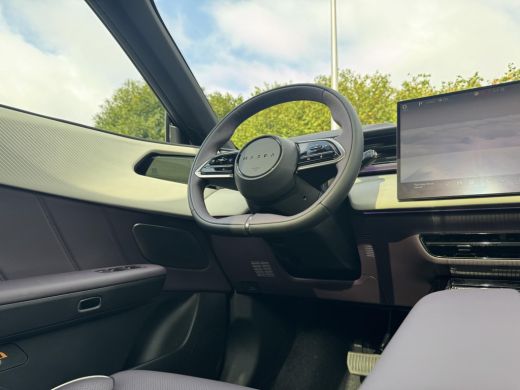 Mazda CX-6e Takumi Plus 78 kWh | NU LEVERBAAR | Digitale Zijspiegels | 21" Velgen | Panorama Dak | Digitale B... ActivLease financial lease