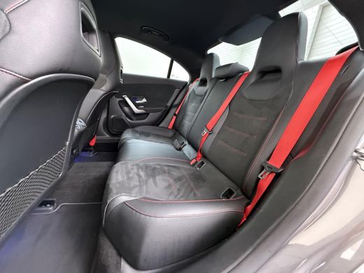 Mercedes-Benz CLA 250 e Business Solution AMG VAN: 29.900,- VOOR: 26.877,- UW HERFSTVOORDEEL: 3.023,- AMG | COMPLEE... ActivLease financial lease