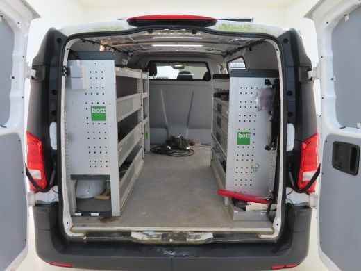 Mercedes-Benz eVito Lang 66 kWh Bott Vario Inrichting ActivLease financial lease