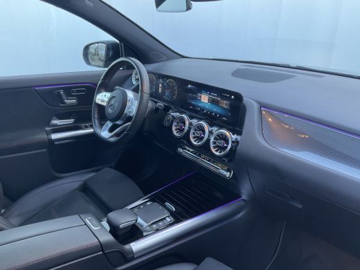 Mercedes-Benz GLA 180 Aut7 Solution AMG Pano.dak Stoel elctr+verw. Trekhaak Carplay Camera Business ActivLease financial lease