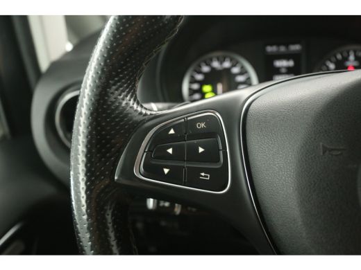 Mercedes-Benz Vito 114 CDI Extra Lang | Automaat | Airco | Camera | 3 Zits | Cruise | Trekhaak | 2xSchuifdeur | Carplay ActivLease financial lease