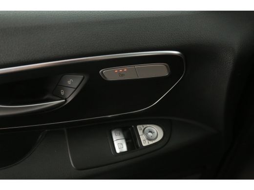 Mercedes-Benz Vito 114 CDI Extra Lang | Automaat | Airco | Camera | 3 Zits | Cruise | Trekhaak | 2xSchuifdeur | Carplay ActivLease financial lease