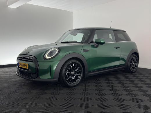Mini 3-Deurs 1.5 One Business Edition (INCL.BTW) Aut. *LEATHER-FABRIC | FULL-LED | NAVI-FULLMAP | SPORT-SEATS ... ActivLease financial lease