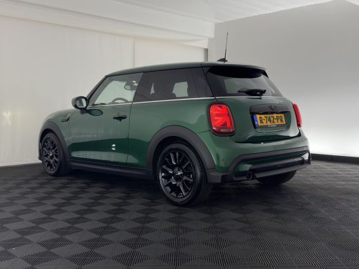Mini 3-Deurs 1.5 One Business Edition (INCL.BTW) Aut. *LEATHER-FABRIC | FULL-LED | NAVI-FULLMAP | SPORT-SEATS ... ActivLease financial lease
