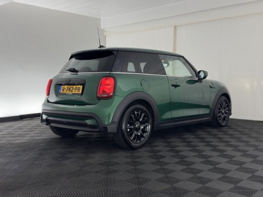 Mini 3-Deurs 1.5 One Business Edition (INCL.BTW) Aut. *LEATHER-FABRIC | FULL-LED | NAVI-FULLMAP | SPORT-SEATS ... ActivLease financial lease