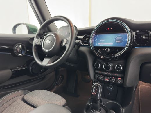 Mini 3-Deurs 1.5 One Business Edition (INCL.BTW) Aut. *LEATHER-FABRIC | FULL-LED | NAVI-FULLMAP | SPORT-SEATS ... ActivLease financial lease