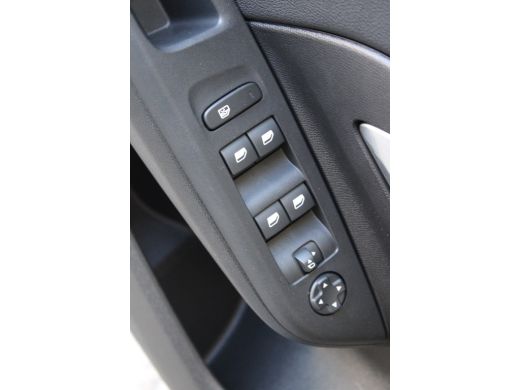 Opel Corsa 1.2 Turbo GS | Tot 8 Jaar garantie | Navigatie | Camera | Climate control | Dodehoek detectie | ActivLease financial lease