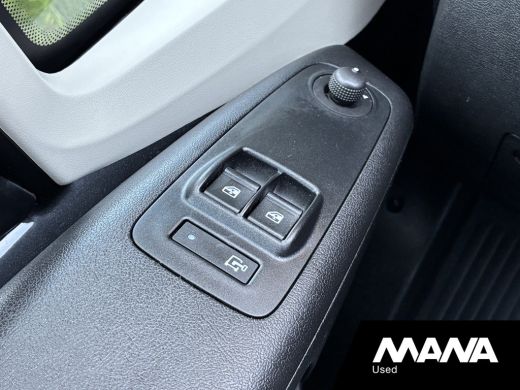 Opel Movano 2.2D 140 L2H2 Airco Carplay Camera Sidebars Lat om Lat ActivLease financial lease
