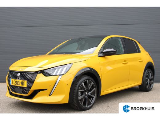 Peugeot 208 1.2 PureTech 130pk EAT8 GT Pack | Automaat | Navigatie | Camera | Alcantara | Stoelverwarming | F... ActivLease financial lease