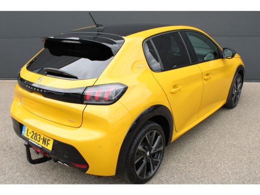 Peugeot 208 1.2 PureTech 130pk EAT8 GT Pack | Automaat | Navigatie | Camera | Alcantara | Stoelverwarming | F... ActivLease financial lease