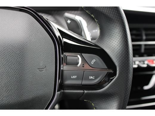 Peugeot 208 1.2 PureTech 130pk EAT8 GT Pack | Automaat | Navigatie | Camera | Alcantara | Stoelverwarming | F... ActivLease financial lease