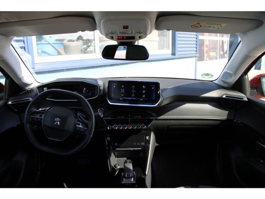 Peugeot 208 1.2 PureTech Allure Pack Automaat Navigatie | Trekhaak | Cruise Control | Climate Control ActivLease financial lease