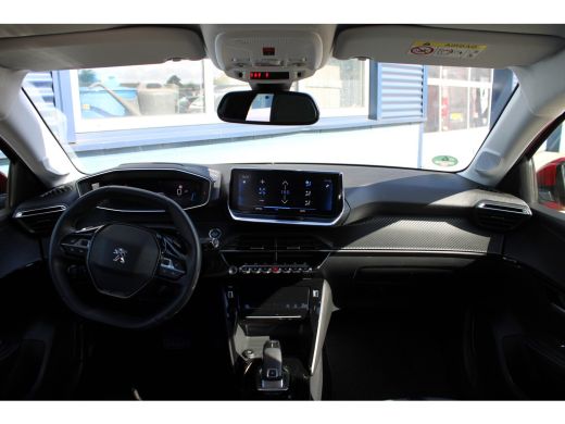 Peugeot 208 1.2 PureTech Allure Pack Automaat Navigatie | Trekhaak | Cruise Control | Climate Control ActivLease financial lease