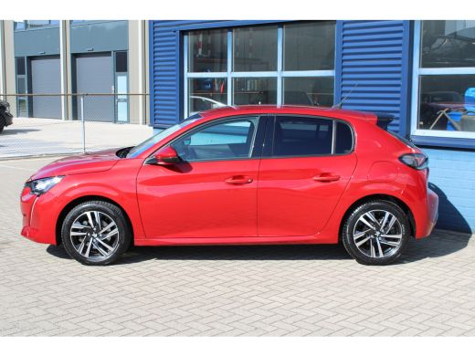 Peugeot 208 1.2 PureTech Allure Pack Automaat Navigatie | Trekhaak | Cruise Control | Climate Control ActivLease financial lease