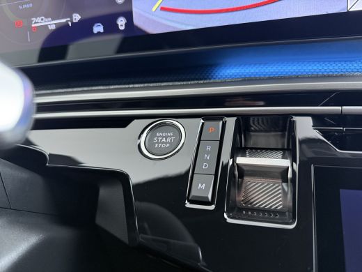 Peugeot 3008 | Demo Deal | 1.2 Hybrid 145 GT | Dodehoek detectie | Keyless entry | Matrix LED koplampen ActivLease financial lease