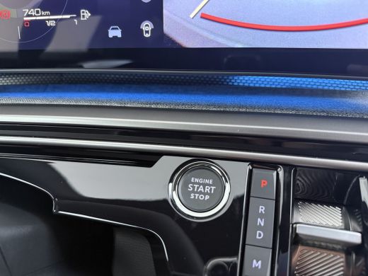 Peugeot 3008 | Demo Deal | 1.2 Hybrid 145 GT | Dodehoek detectie | Keyless entry | Matrix LED koplampen ActivLease financial lease