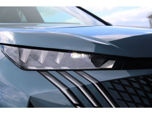 Peugeot 5008 GT Exclusive - Plug In Hybrid Nappa-Leder | Stoel Verwarming/-Ventilatie | 360 Graden Camera | Sc... ActivLease financial lease