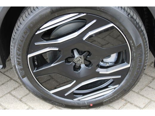 Peugeot 5008 GT Exclusive - Plug In Hybrid Nappa-Leder | Stoel Verwarming/-Ventilatie | 360 Graden Camera | Sc... ActivLease financial lease