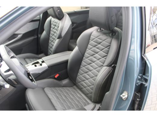 Peugeot 5008 GT Exclusive - Plug In Hybrid Nappa-Leder | Stoel Verwarming/-Ventilatie | 360 Graden Camera | Sc... ActivLease financial lease