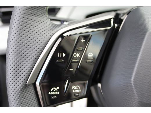 Peugeot 5008 GT Exclusive - Plug In Hybrid Nappa-Leder | Stoel Verwarming/-Ventilatie | 360 Graden Camera | Sc... ActivLease financial lease
