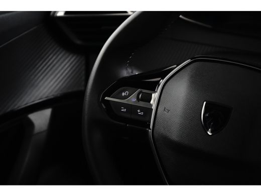 Peugeot e-2008 EV Active 50 kWh Carplay | Parkeersensoren | Keyless | Climate | Cruise | LED | Airco (automatisc... ActivLease financial lease