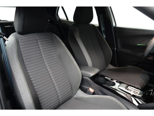 Peugeot e-2008 EV Active 50 kWh Carplay | Parkeersensoren | Keyless | Climate | Cruise | LED | Airco (automatisc... ActivLease financial lease