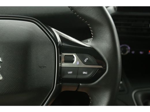 Peugeot Partner 1.5 BlueHDi 102PK | 3 Zits | Airco | Camera | Cruise | Trekhaak | Navi | Carplay ActivLease financial lease