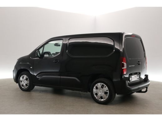 Peugeot Partner 1.5 BlueHDi 102PK | 3 Zits | Airco | Camera | Cruise | Trekhaak | Navi | Carplay ActivLease financial lease