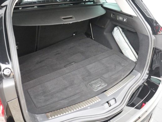 Renault M&eacute;gane Estate Estate 1.3 TCe Intens | Half leder | Cruise control | Park assist | Navigatie | Bluetooth | Virtu... ActivLease financial lease