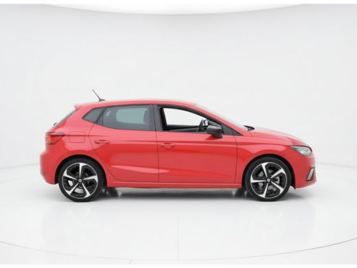 Seat Ibiza TSI 116PK DSG FR-SPORT CAMERA/ACC/CARPLAY 1E EIG ActivLease financial lease
