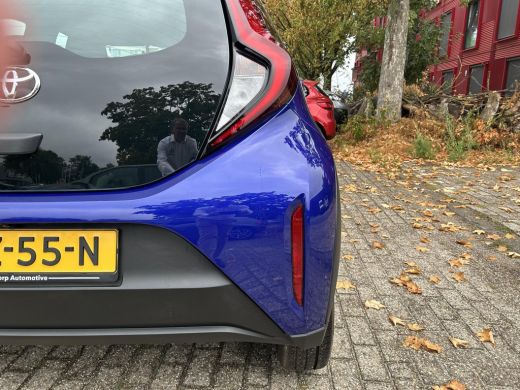 Toyota Aygo 1.0 VVT-i MT Play ActivLease financial lease