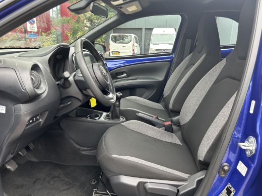 Toyota Aygo 1.0 VVT-i MT Play ActivLease financial lease