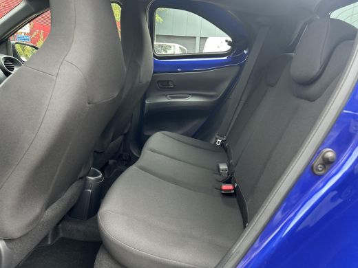 Toyota Aygo 1.0 VVT-i MT Play ActivLease financial lease