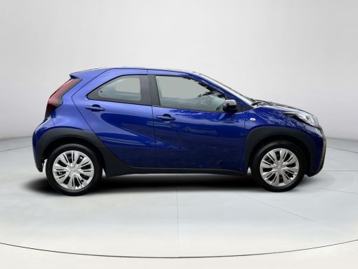Toyota Aygo 1.0 VVT-i MT Play ActivLease financial lease