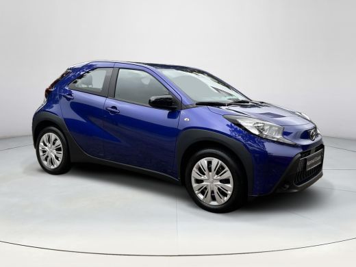 Toyota Aygo 1.0 VVT-i MT Play ActivLease financial lease