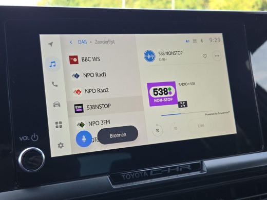 Toyota C-HR 1.8 Hybrid 140 Dynamic | NL Auto | Apple CarPlay | Navigatie | Rijklaar incl. garantie | ActivLease financial lease