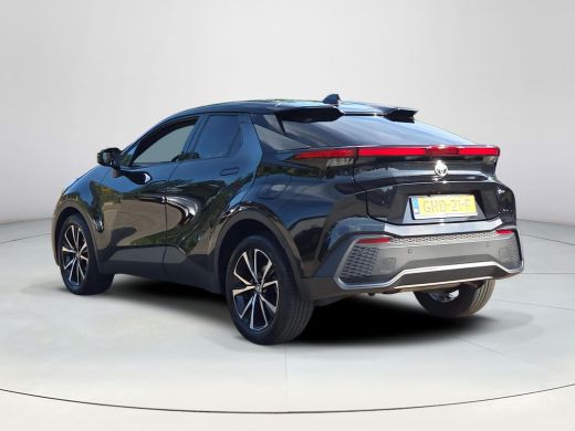 Toyota C-HR 1.8 Hybrid 140 Dynamic | NL Auto | Apple CarPlay | Navigatie | Rijklaar incl. garantie | ActivLease financial lease