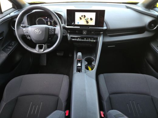 Toyota C-HR 1.8 Hybrid 140 Dynamic | NL Auto | Apple CarPlay | Navigatie | Rijklaar incl. garantie | ActivLease financial lease