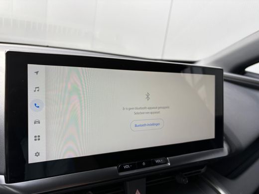 Toyota C-HR 1.8 Hybrid 140PK First Edition Bi-Tone/Winter-pack/Gr.-navigatie/Elektr.klep/Camera/Adapt.-cruise ActivLease financial lease