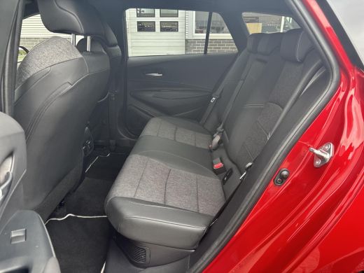 Toyota Corolla Touring Sports Hybrid 140 Dynamic | All-in prijs | Automaat | Stoelverwarming | Camera | Apple/Android | ActivLease financial lease