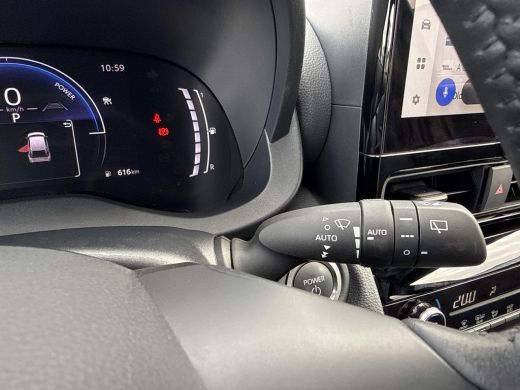 Toyota Yaris Cross 1.5 Hybrid 115 Dynamic | Stoel en Stuurverwarming | CarPlay/Android Auto | ActivLease financial lease