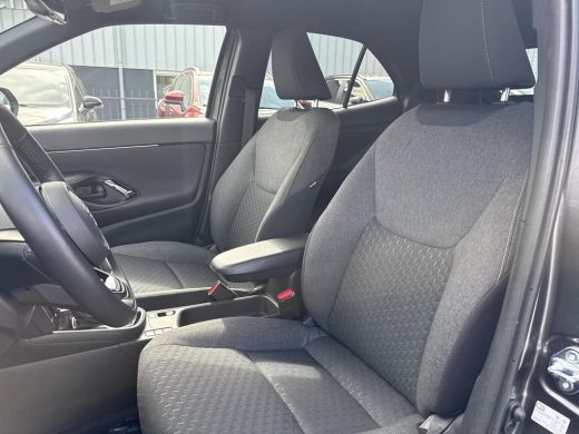 Toyota Yaris Cross 1.5 Hybrid 115 Dynamic | Stoel en Stuurverwarming | CarPlay/Android Auto | ActivLease financial lease