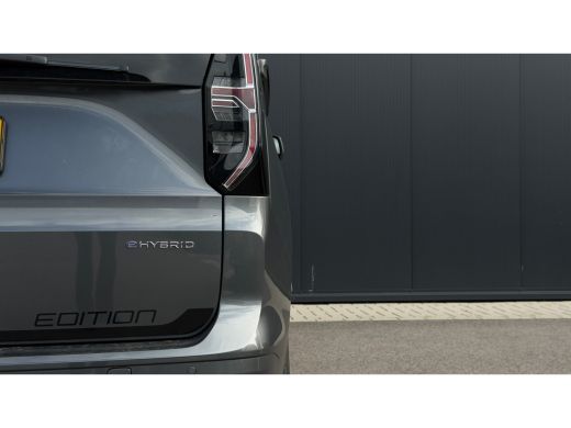 Volkswagen Caddy Kombi 150PK 1.5 e-Hybrid Limited Edition | Trekhaak | Led | Seizoenen Banden | Ergo Comfort stoel... ActivLease financial lease