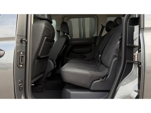 Volkswagen Caddy Kombi 150PK 1.5 e-Hybrid Limited Edition | Trekhaak | Led | Seizoenen Banden | Ergo Comfort stoel... ActivLease financial lease