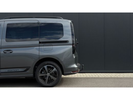 Volkswagen Caddy Kombi 150PK 1.5 e-Hybrid Limited Edition | Trekhaak | Led | Seizoenen Banden | Ergo Comfort stoel... ActivLease financial lease