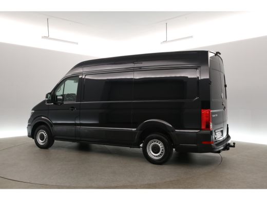 Volkswagen Crafter 2.0 TDI L3H3 141PK | 3000KG Trekgew. | Airco | Camera | 3 Zits | Trekhaak | Carplay | Parkeersens. ActivLease financial lease