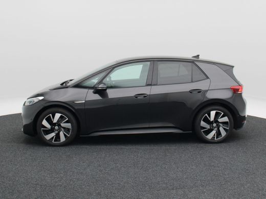 Volkswagen ID.3 Pro Edition 58 kWh 204 Pk | Stoel/Stuur Verwarming | Camera | Adaptive Cruise | Carplay | 18 Inch... ActivLease financial lease