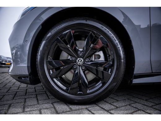 Volkswagen ID.7 Limited Edition 77 kWh | Lichtmetalen velgen 5-spaaks 19" | Trekhaak elektrisch uitklapbaar | Two... ActivLease financial lease