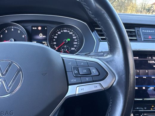 Volkswagen Passat Variant 1.5 TSI 150PK DSG BUSINESS CAMERA/NAVI/CARPLAY ActivLease financial lease